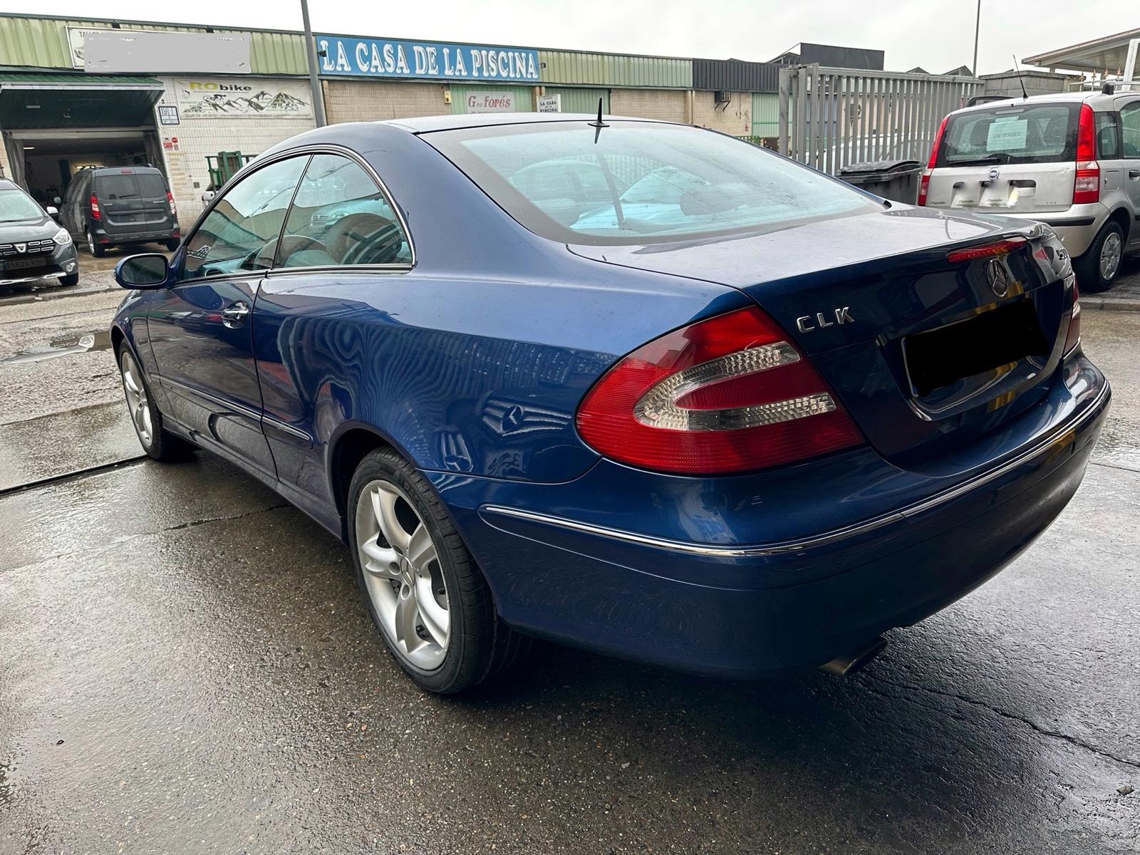 
								Mercedes CLK 500 full									