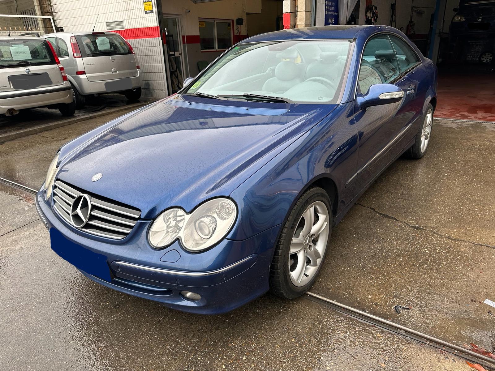 
								Mercedes CLK 500 full									