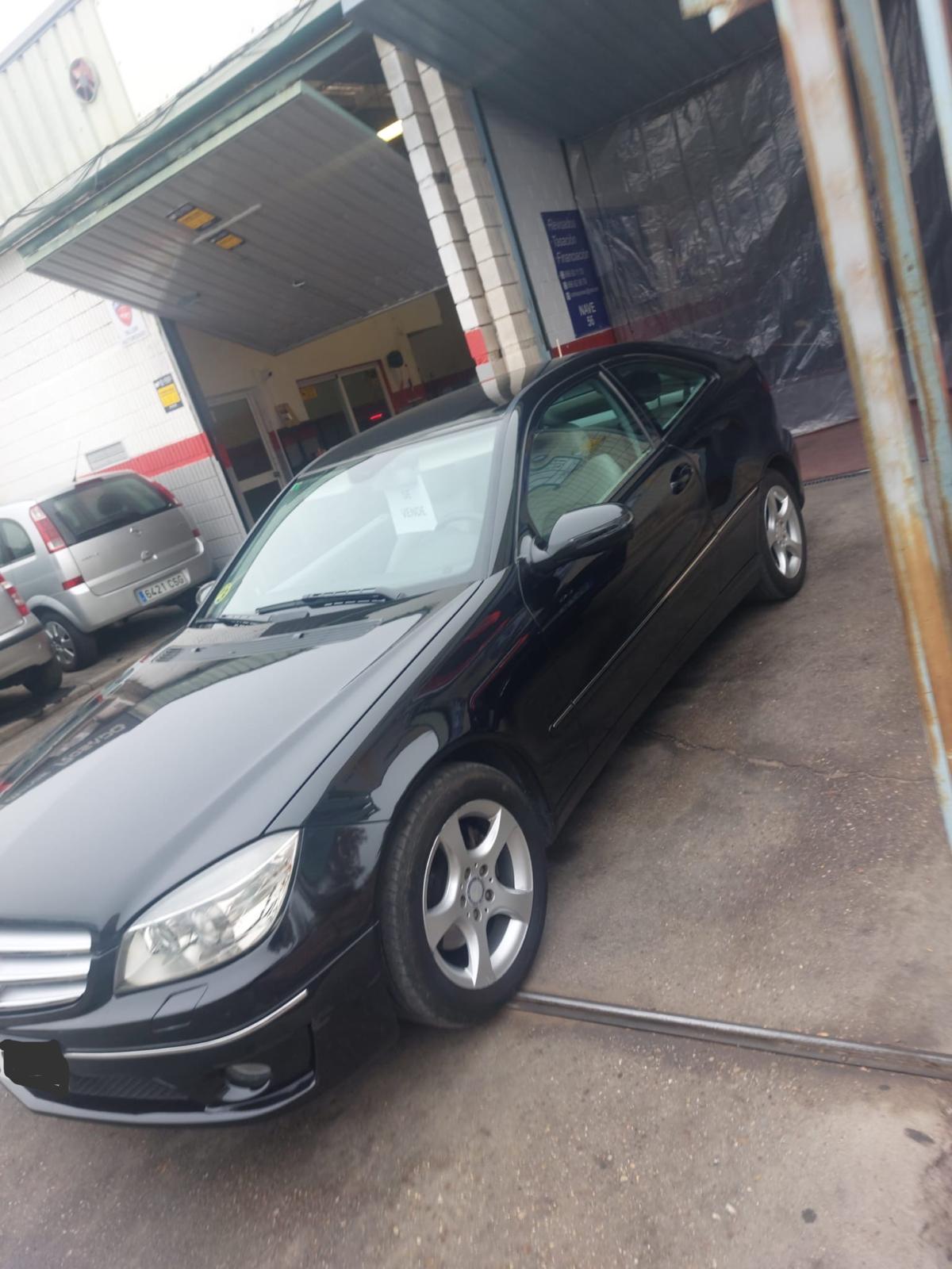 
								Mercedes CLC 220 full									
