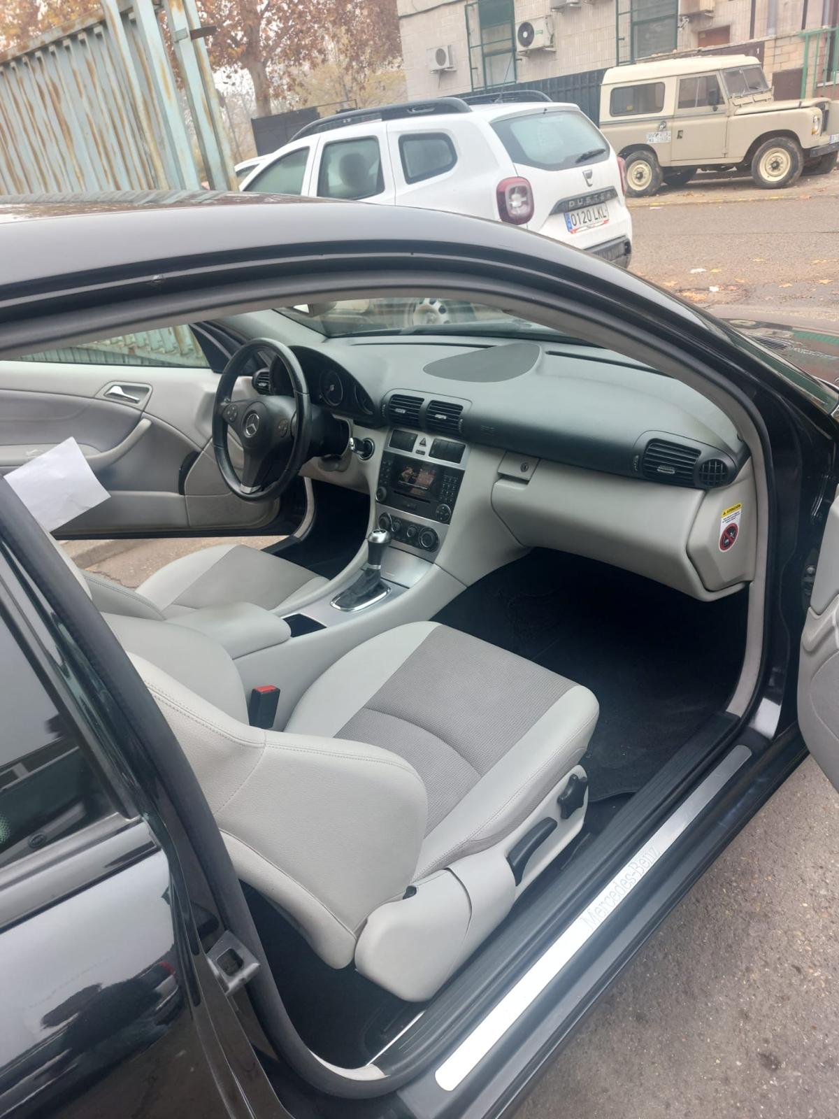 
								Mercedes CLC 220 full									