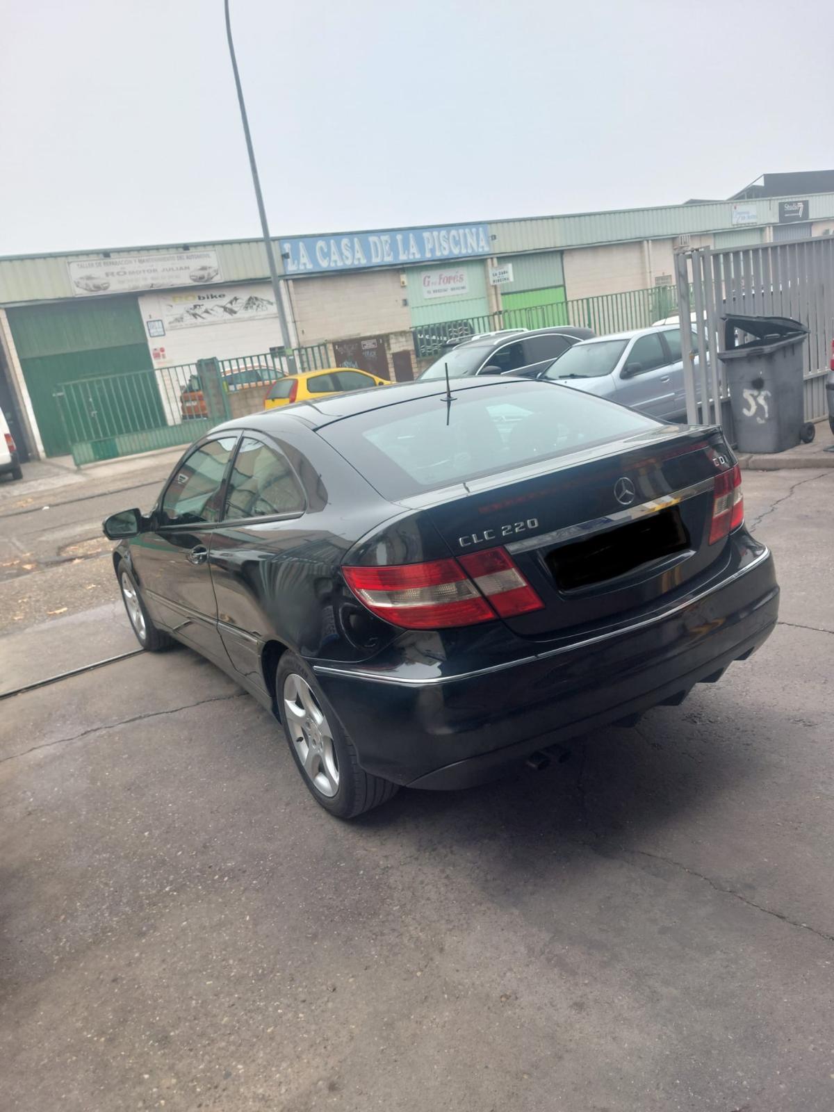 
								Mercedes CLC 220 full									
