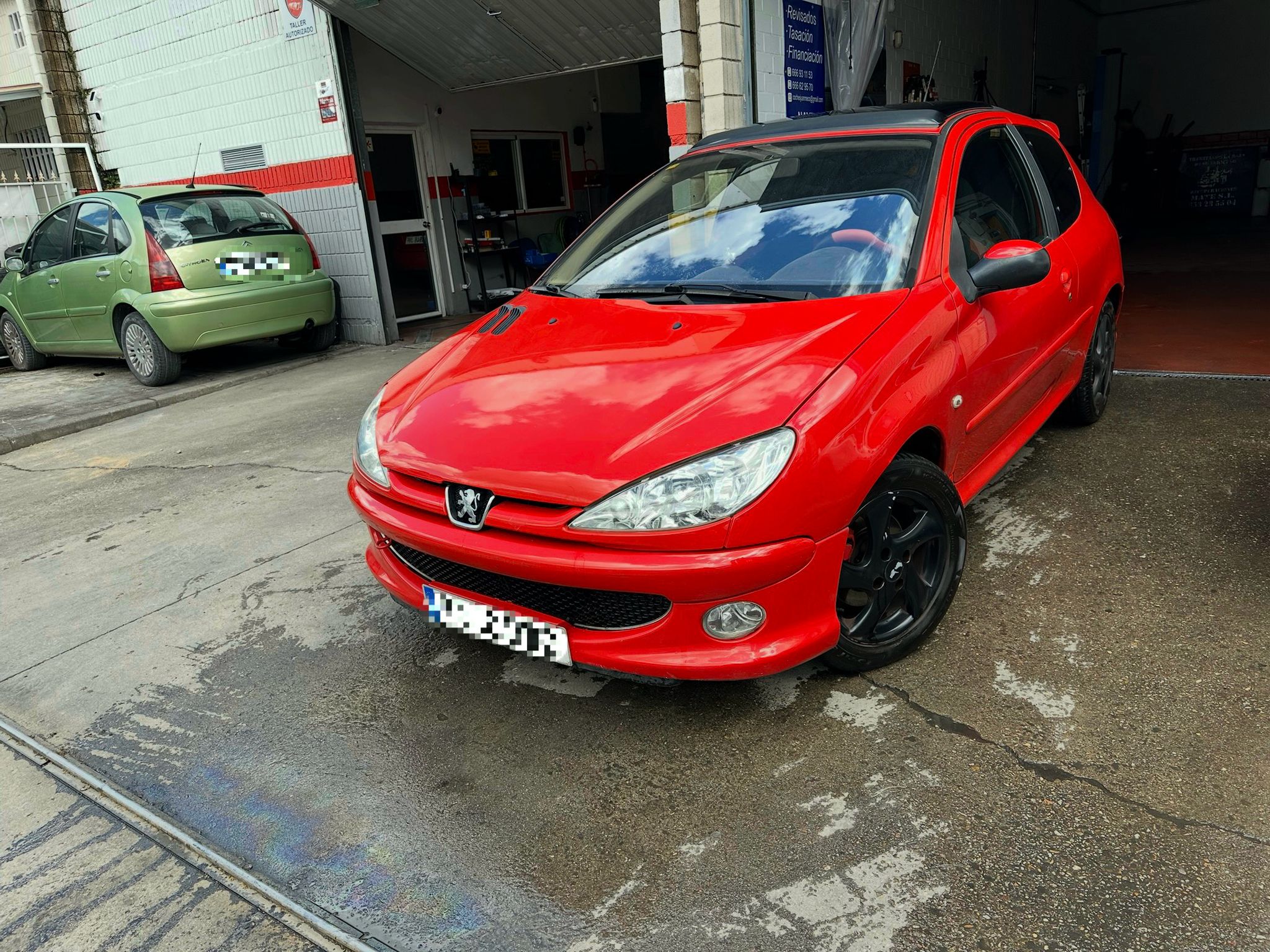 
								PEUGEOT 206 HDI XS full									
