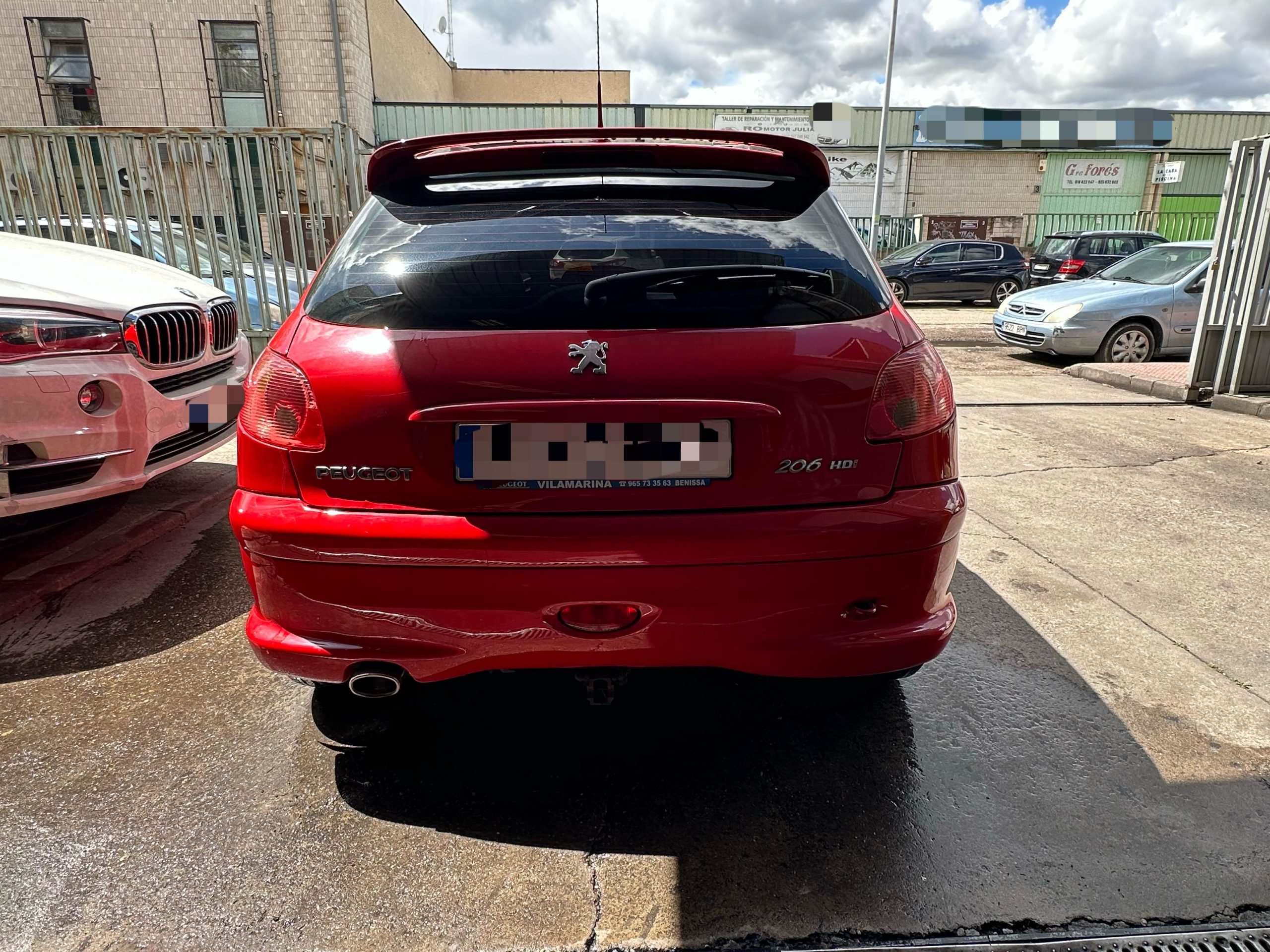 
								PEUGEOT 206 HDI XS full									