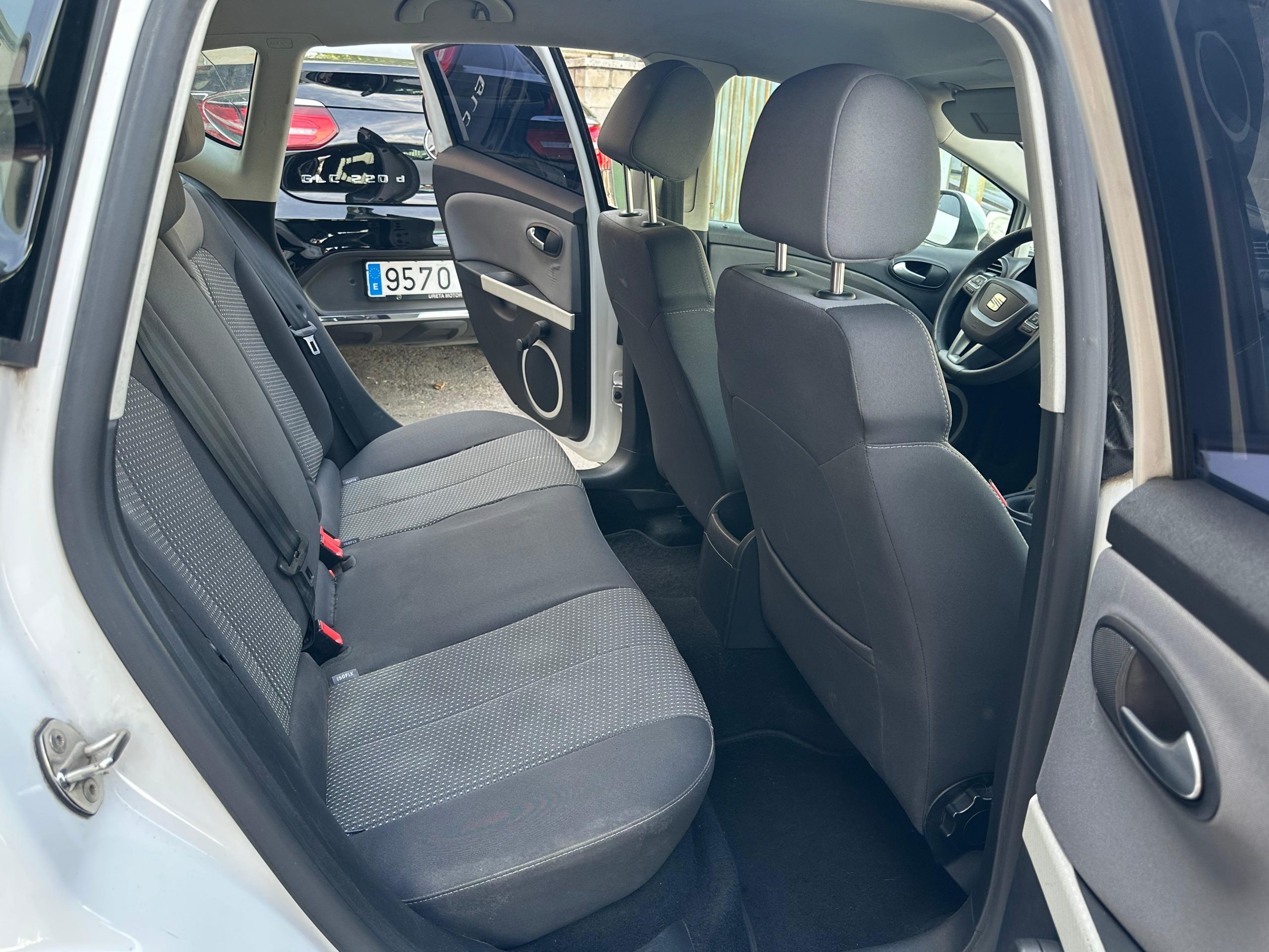 
								SEAT LEÓN full									