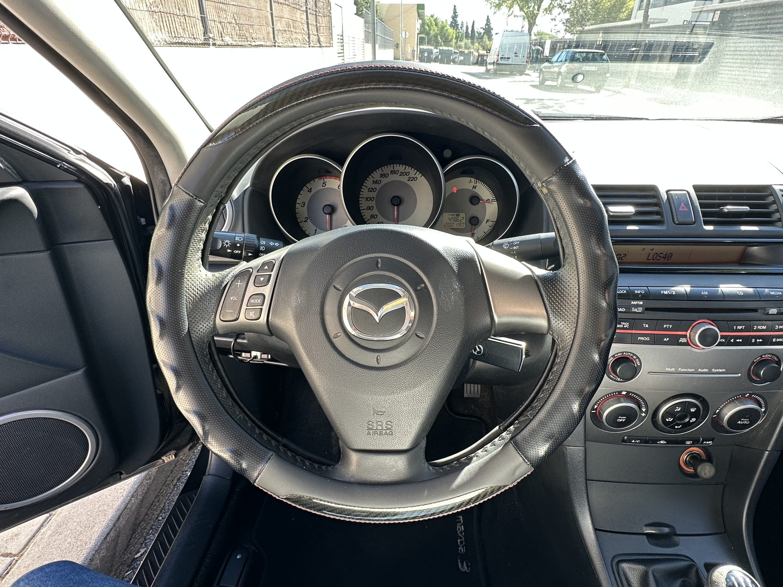 
								Mazda 3 2011 full									