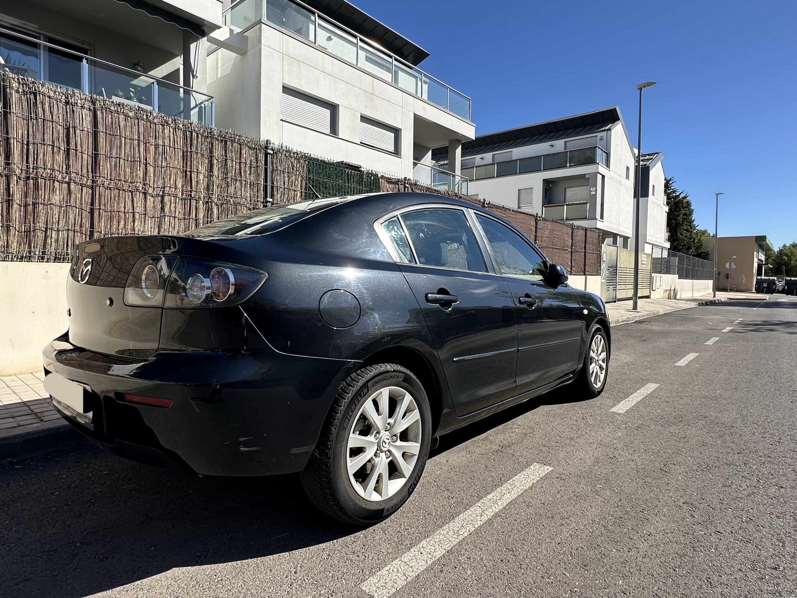 
								Mazda 3 2011 full									