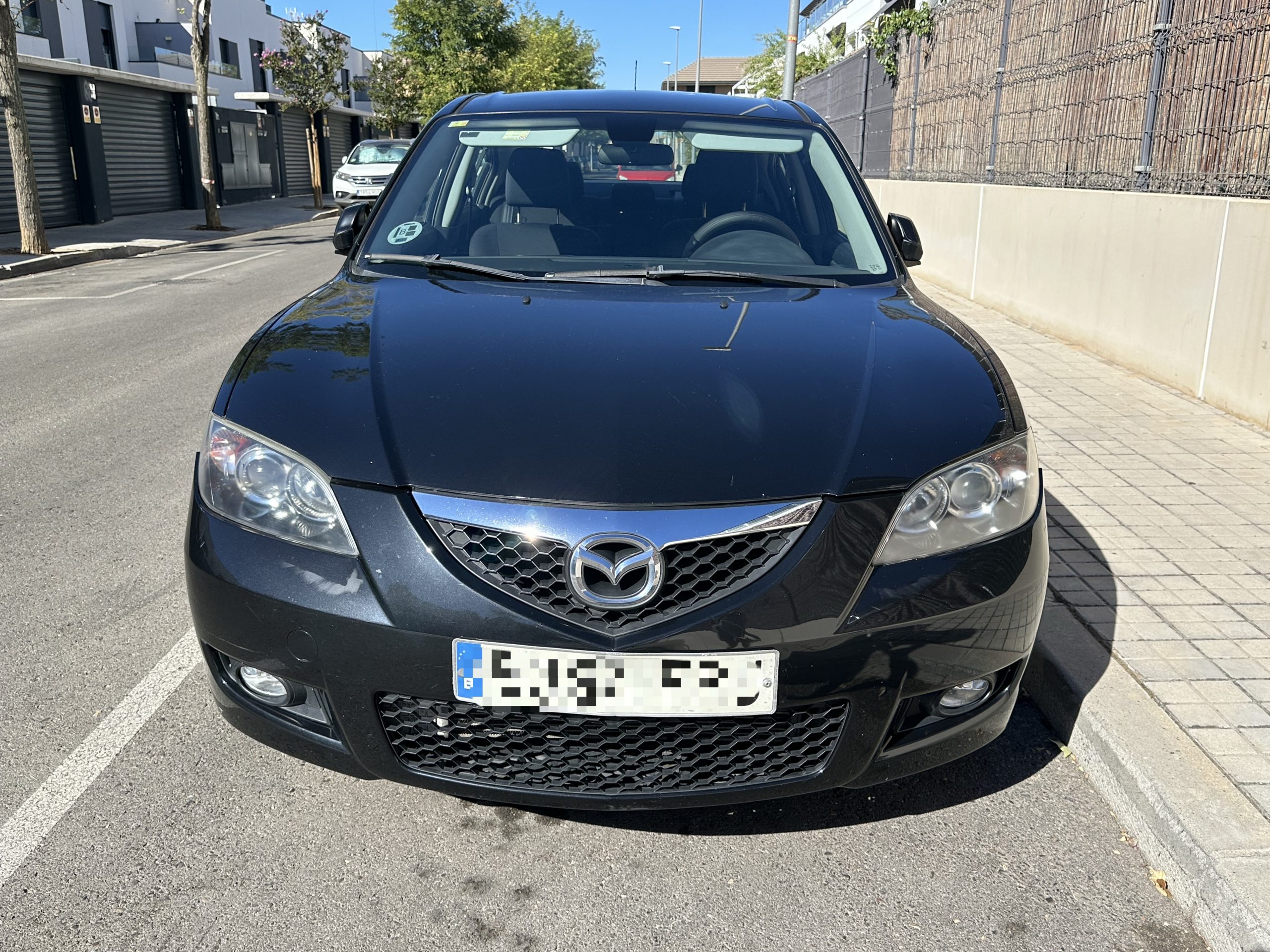
								Mazda 3 2011 full									