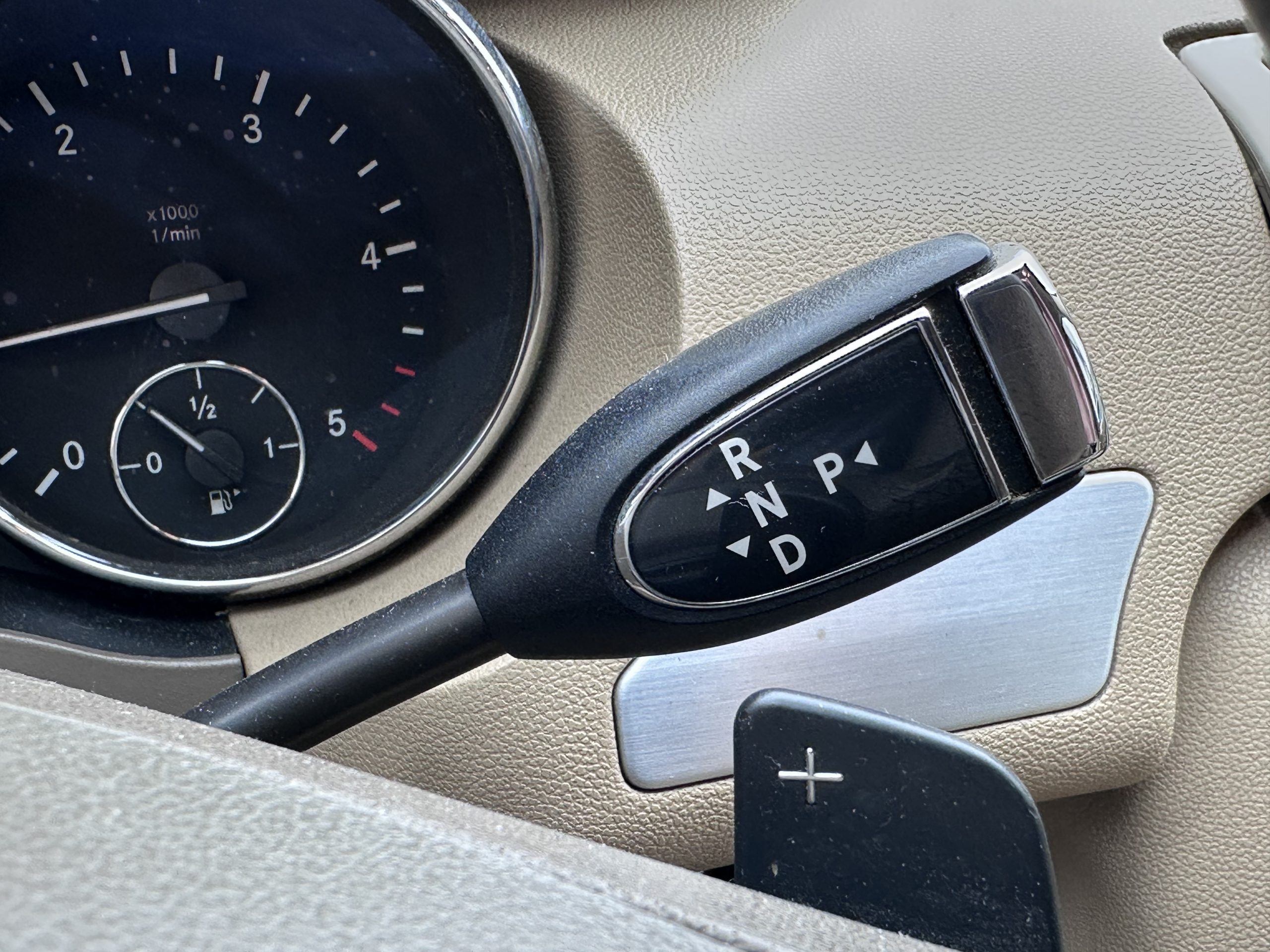 
								MERCEDES CLASE R 280 full									