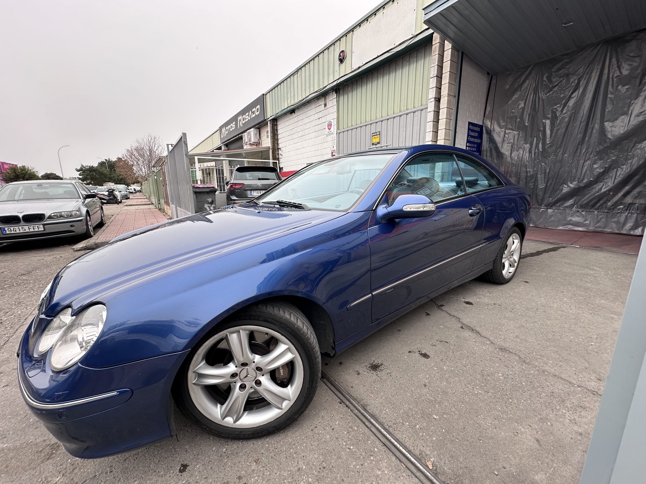 
								Mercedes CLK 500 full									