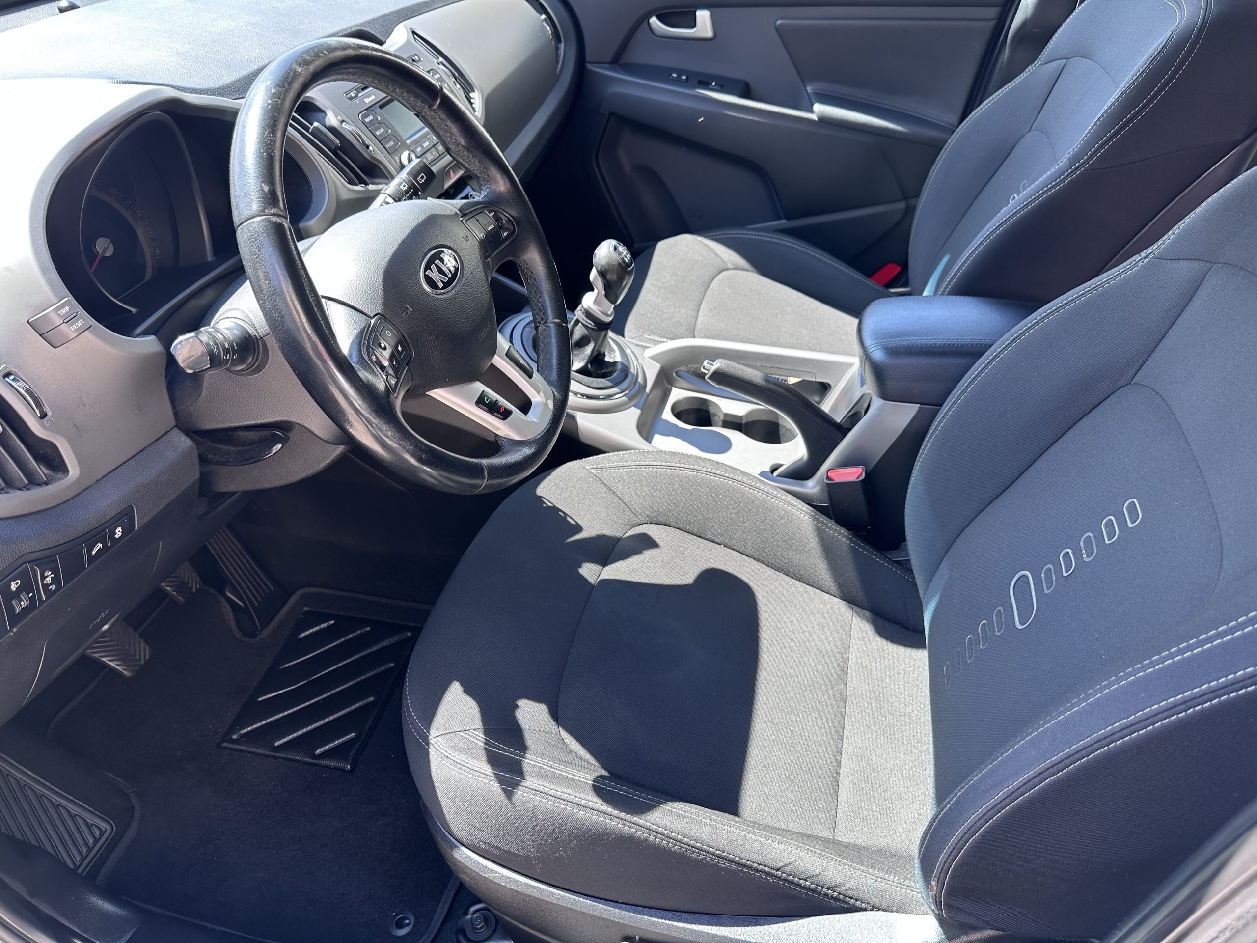 
								Kia Sportage 2016 full									