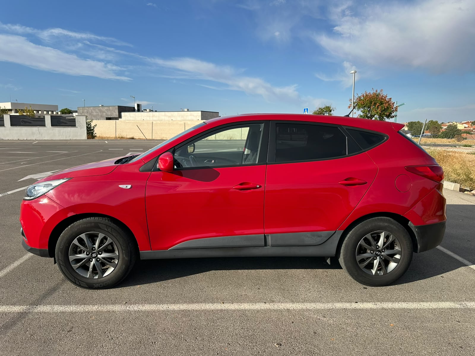 
								HYUNDAI IX 35 2014 full									
