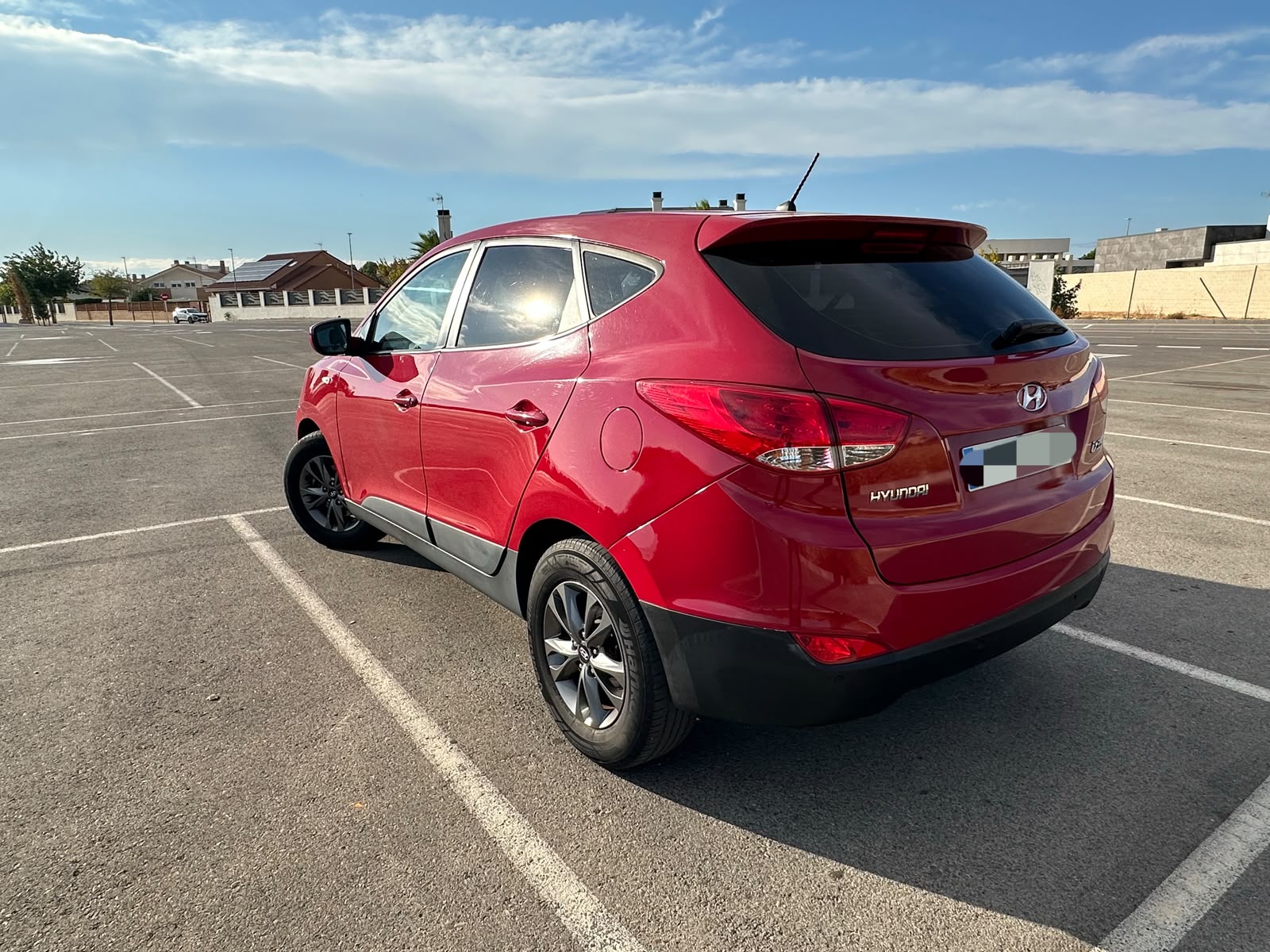 
								HYUNDAI IX 35 2014 full									