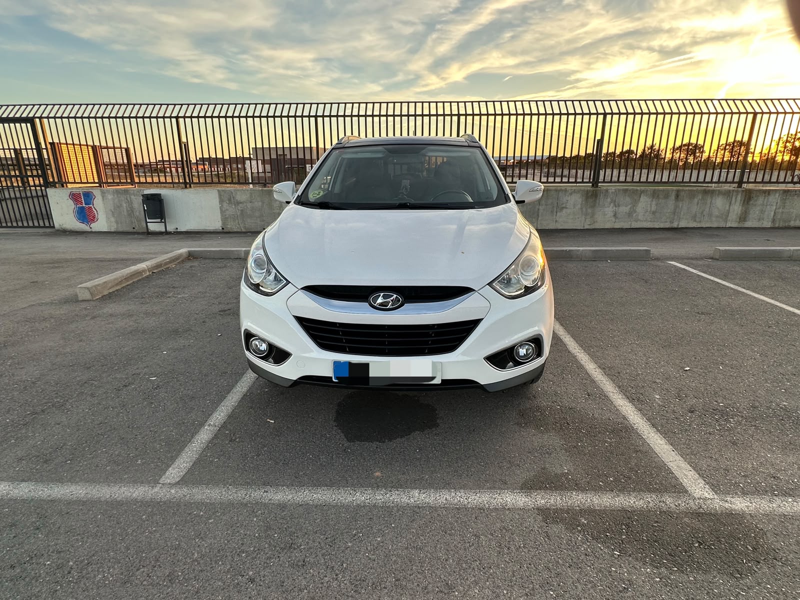 
								HYUNDAI IX 35 2013 full									