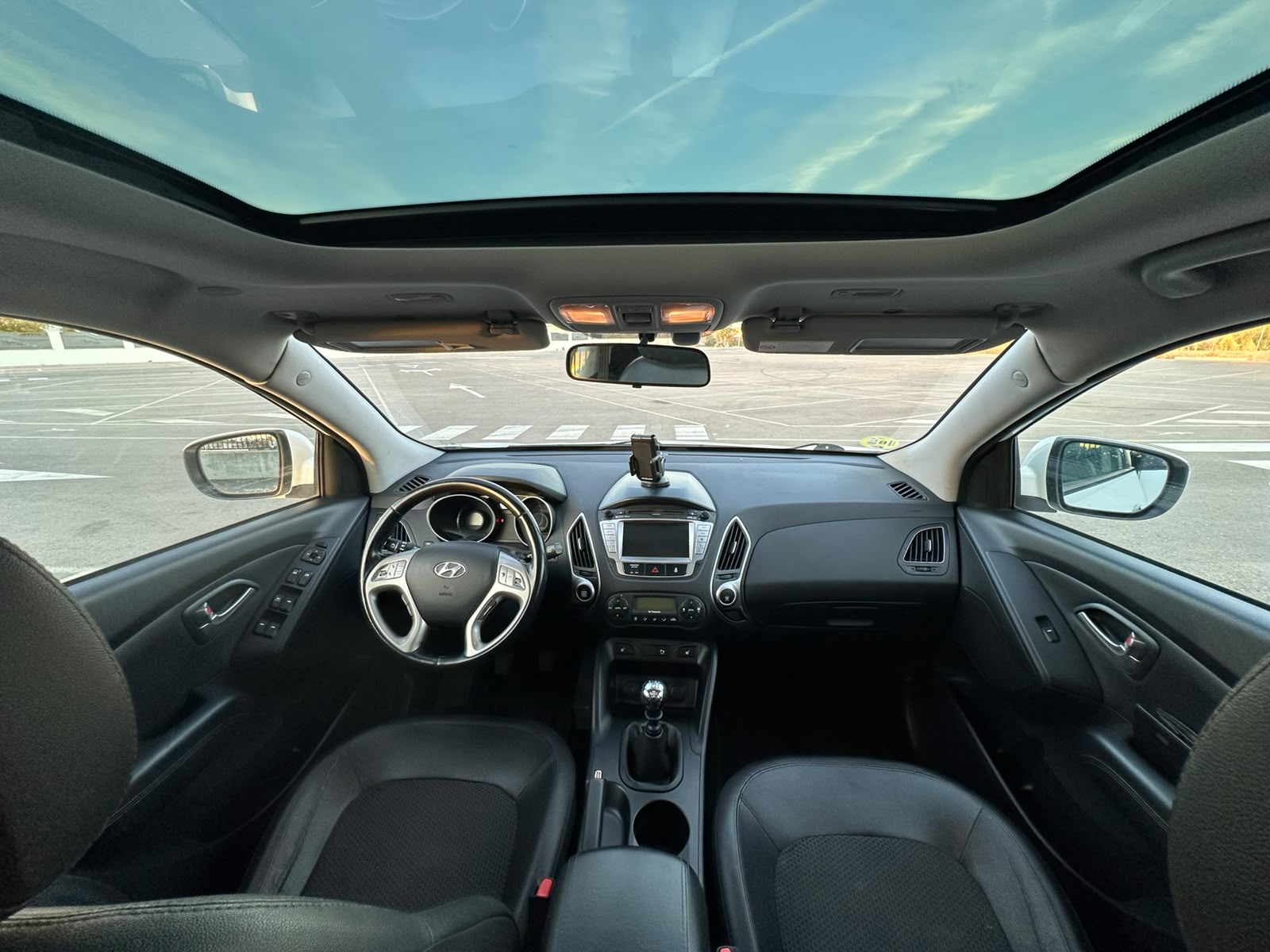 
								HYUNDAI IX 35 2013 full									